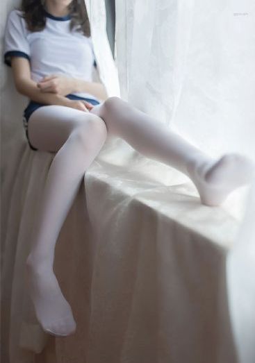 女法官