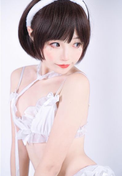 隔壁女孩二