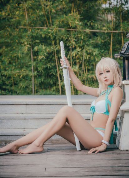 亚洲免费美女视频