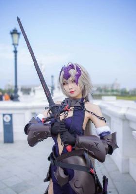 高压监狱免费完整版